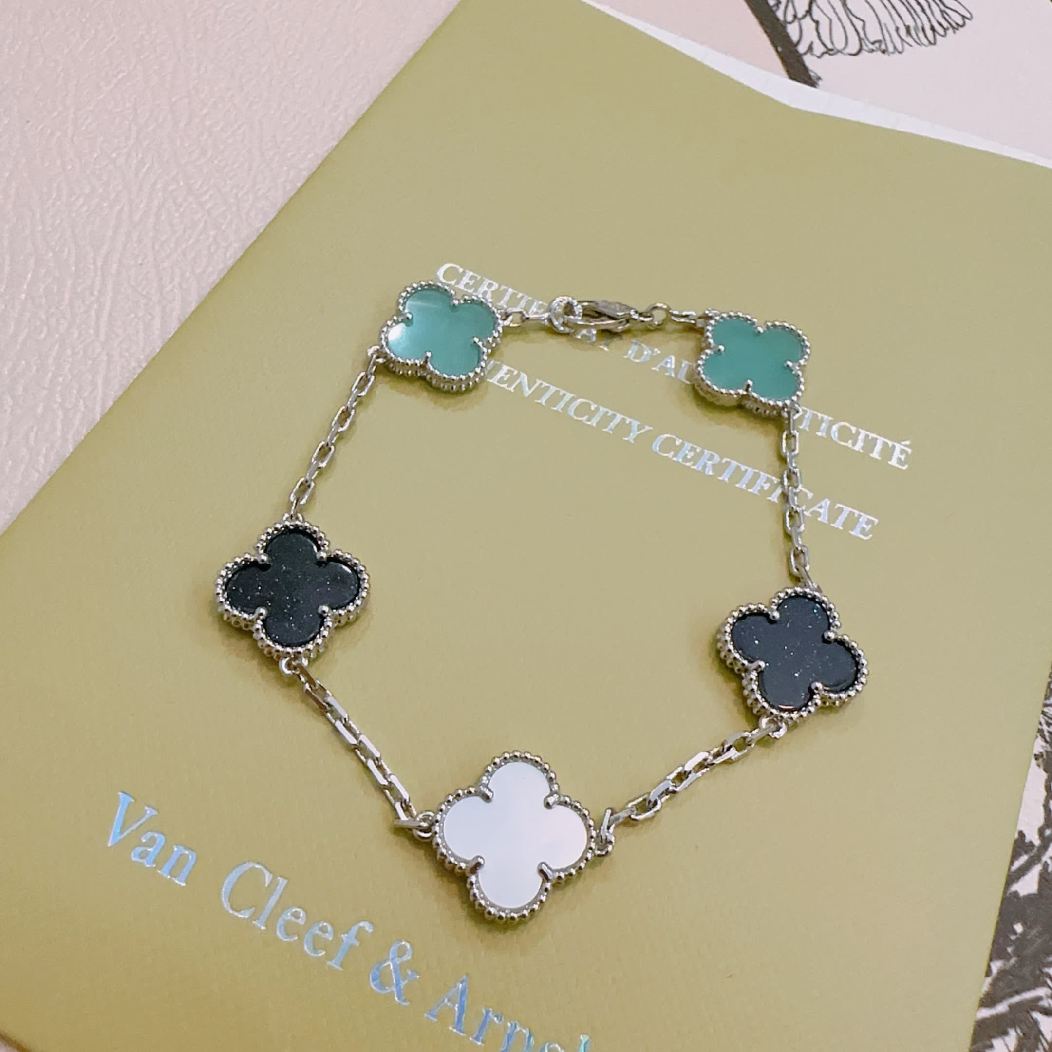 Van Cleef & Arpels Alhambra Bracelet